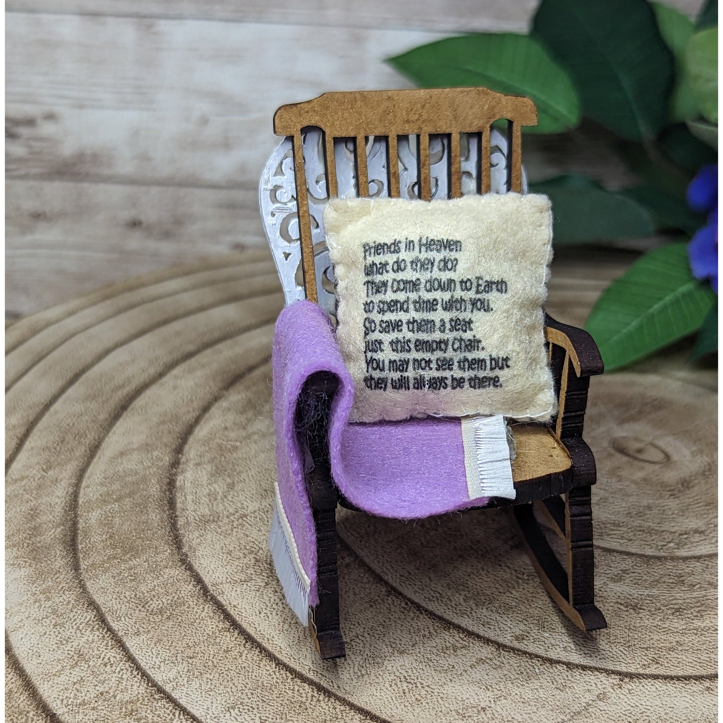 Friend in Heaven memorial decoration empty rocking chair to remember friend gift for loss of friend sympathy gift personalised gift loss