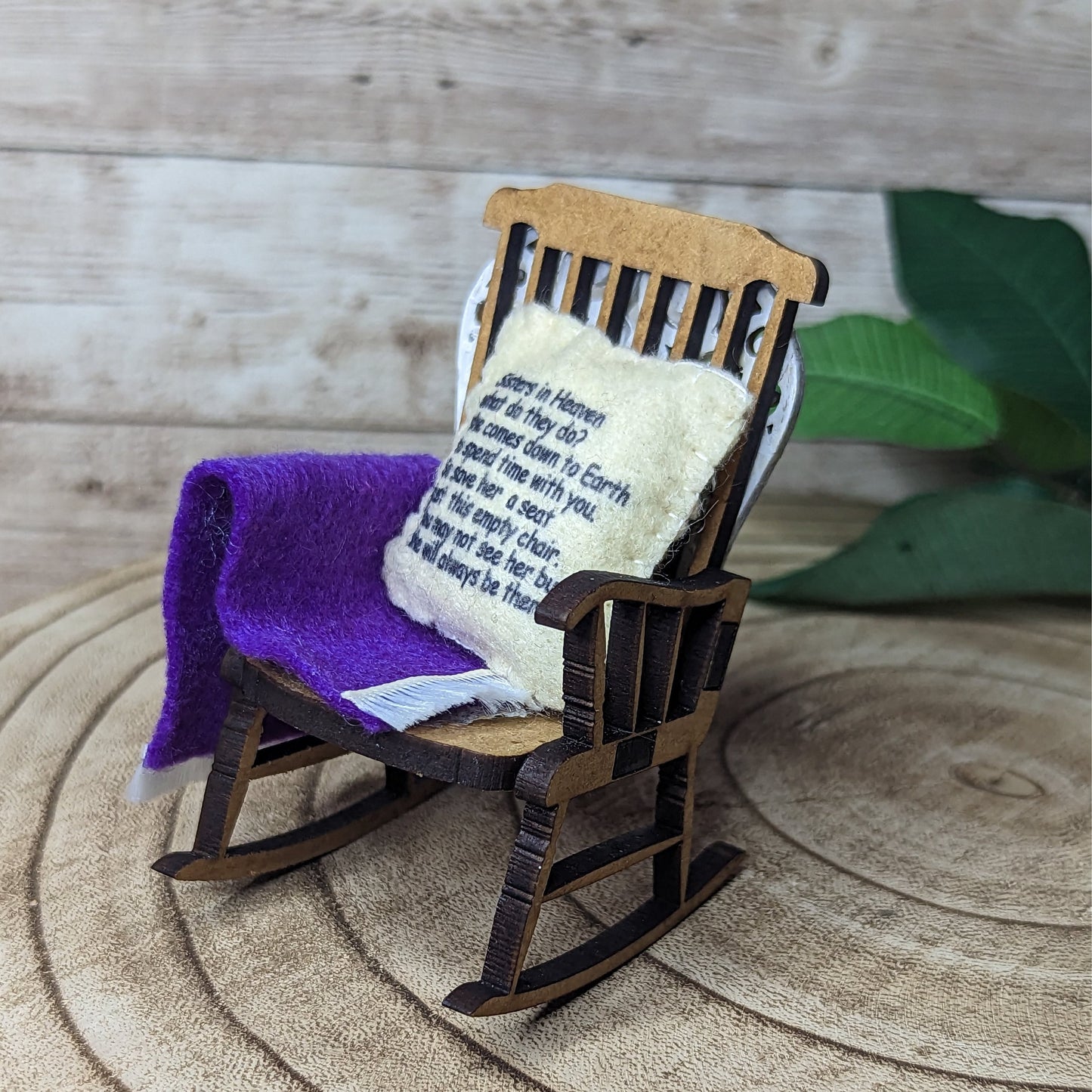 Mothers in Heaven memorial decoration empty rocking chair to remember mum. gift for loss of mum .sympathy gift