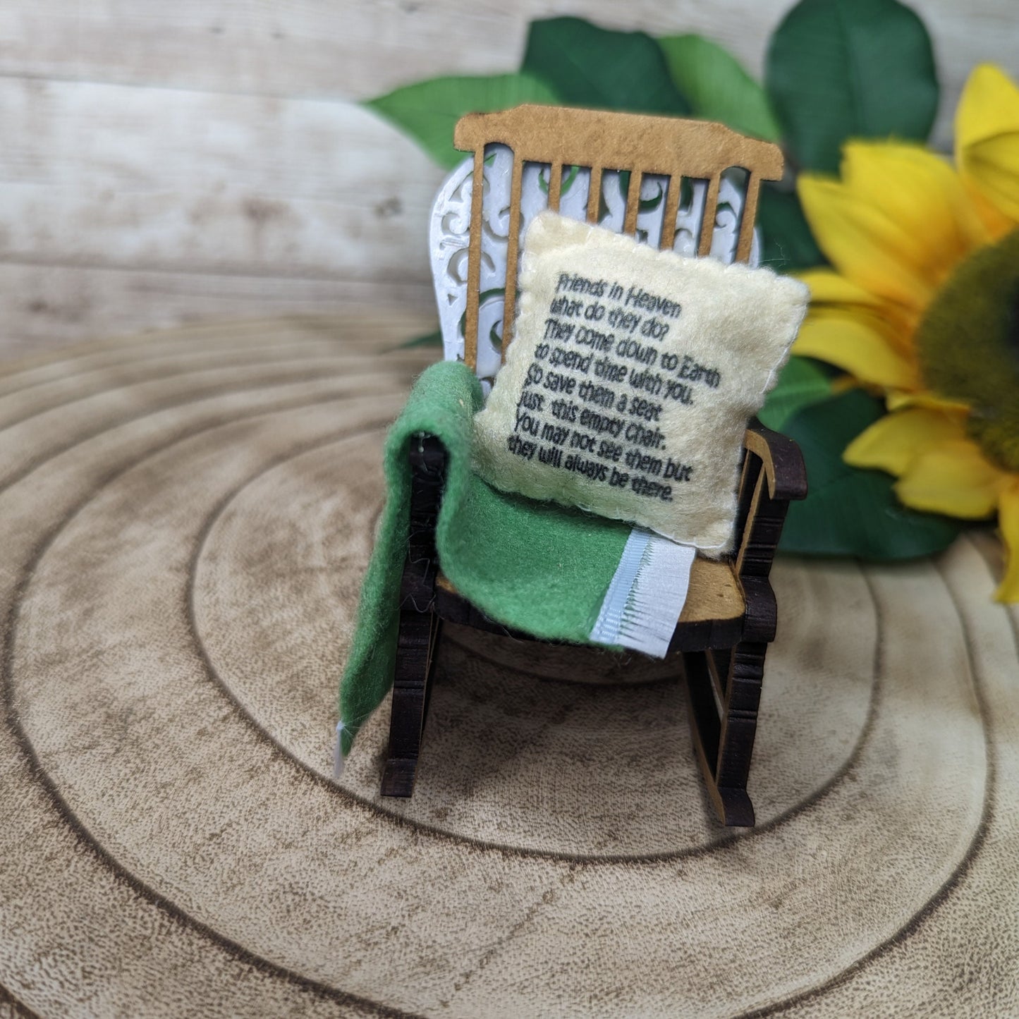 Friend in Heaven memorial decoration empty rocking chair to remember friend gift for loss of friend sympathy gift personalised gift loss