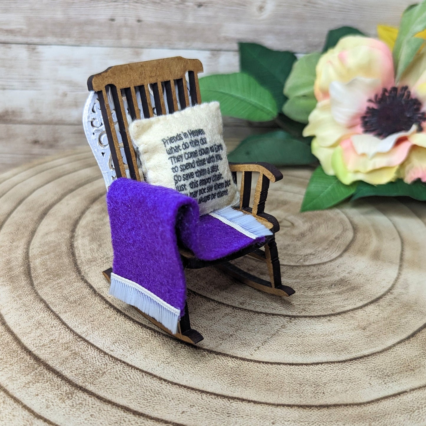 Friend in Heaven memorial decoration empty rocking chair to remember friend gift for loss of friend sympathy gift personalised gift loss